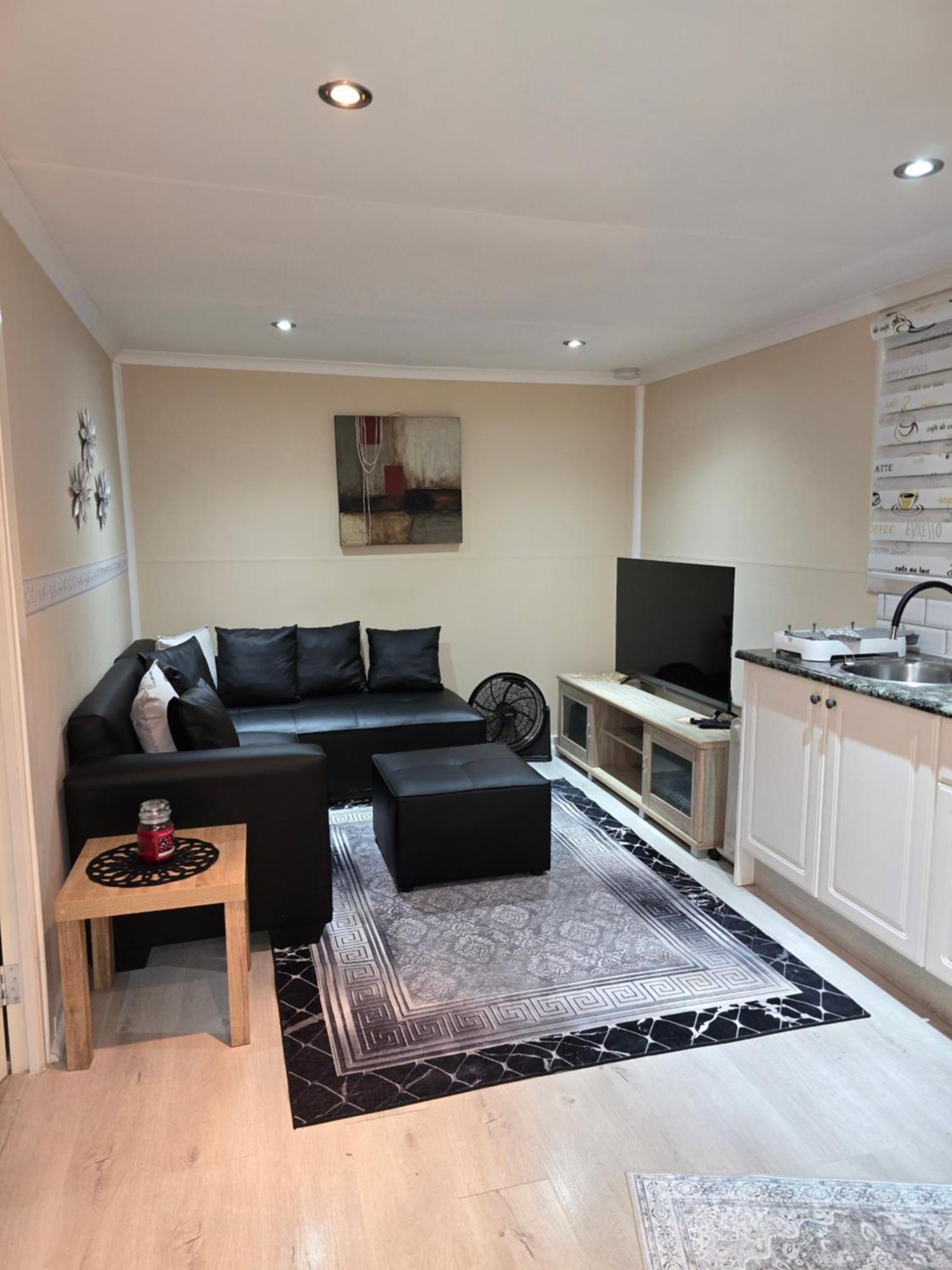 Cozy Cabin Midrand Esterno foto